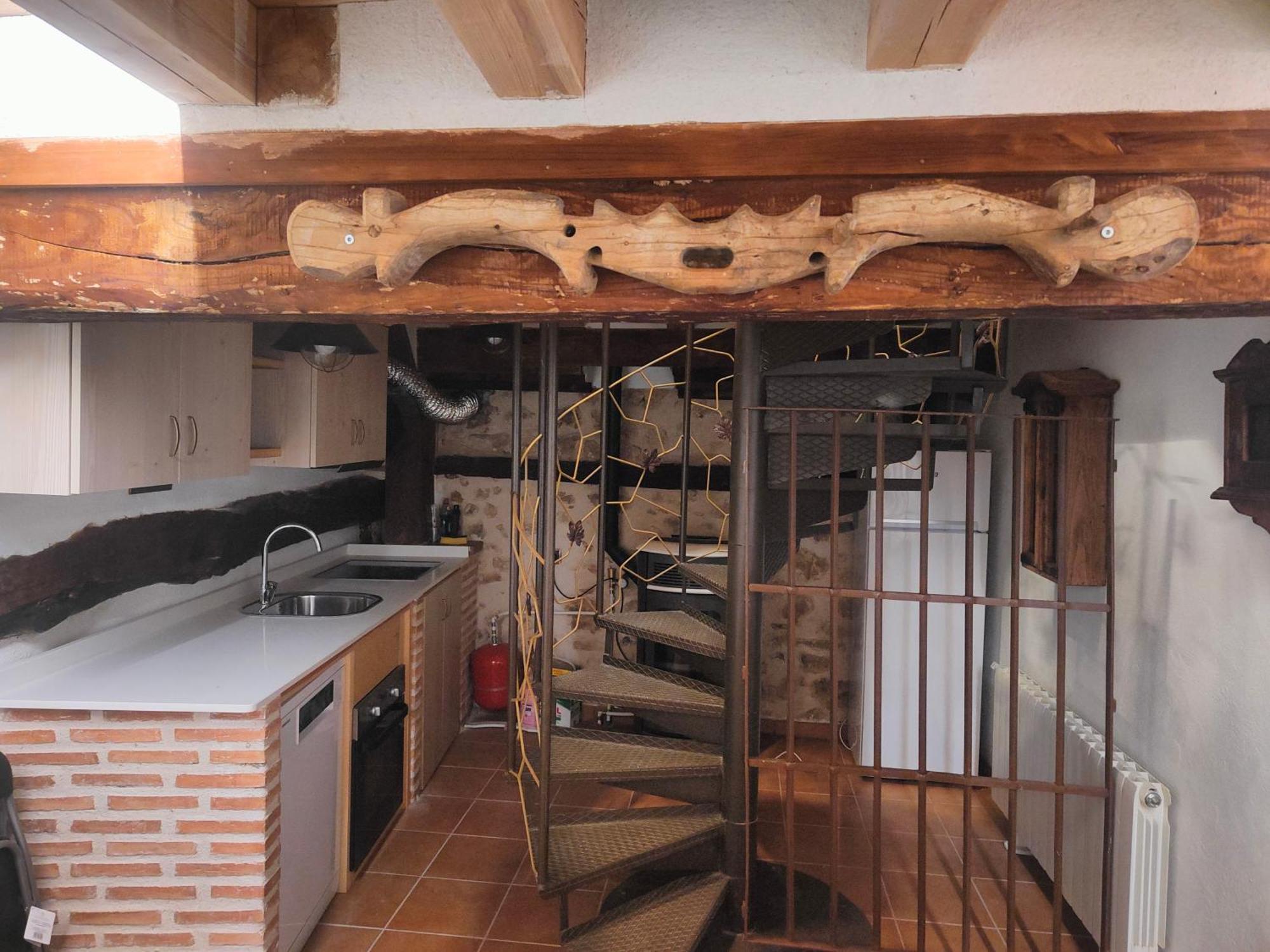 Prádena Matandrinoヴィラ エクステリア 写真
